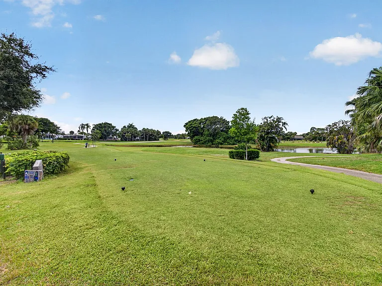 7640 SE Shenandoah Dr — Photo 56