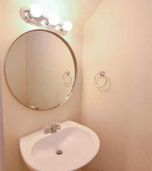 5405 Avenue H #B — Photo 12