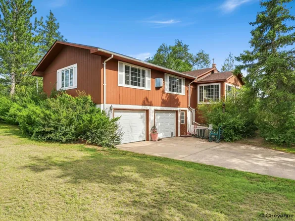 3809 Welchester Dr, Cheyenne, WY 82009