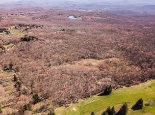 1013 Old Quaker Hill Rd, Pawling, NY 12564