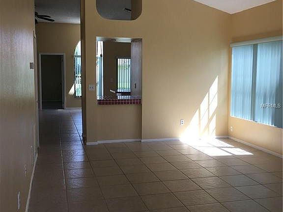 3rd image of 5325 Dorrington Ln