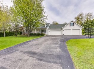 35110 69th St, Burlington, WI 53105