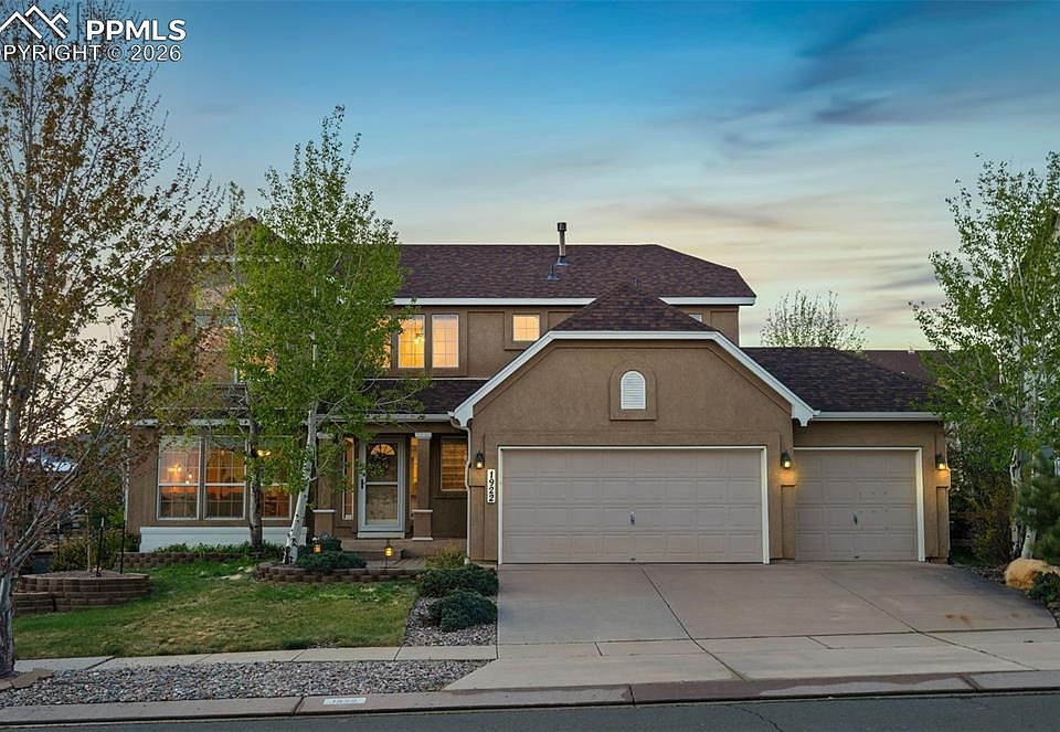 1st image of 1922 Fieldcrest Dr