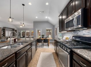 2041 Elaina Loop, Leander, TX 78641