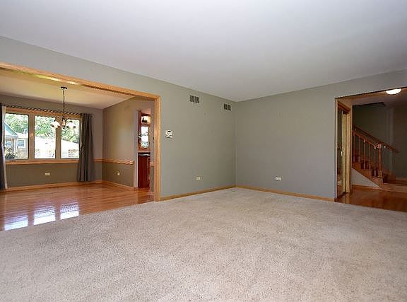 5th image of 1321 Regency Grove Dr
