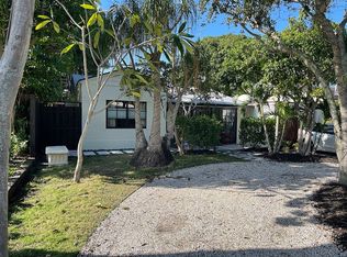 405 N Lakeside Dr, Lake Worth, FL 33460