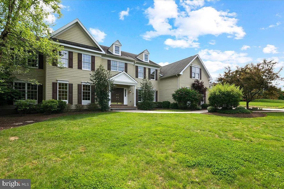 42 Ettl Cir photo 1
