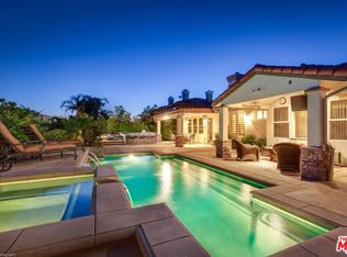 20320 Via Mantua, Northridge, CA 91326