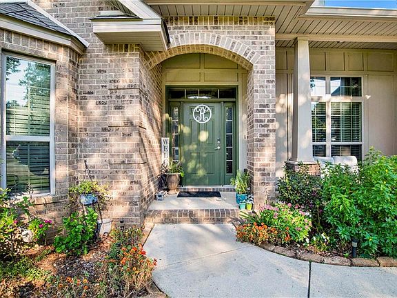 2nd image of 21482 Roundhouse Rd