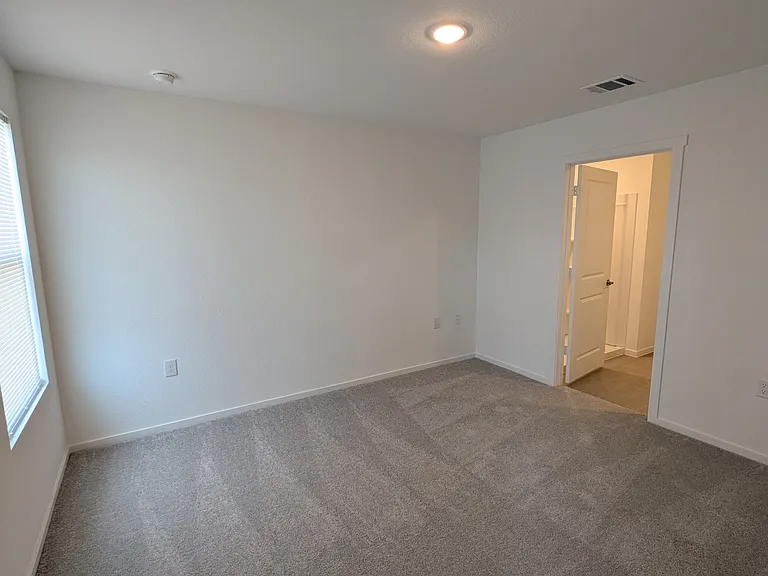 6031 Skipping Way — Photo 15