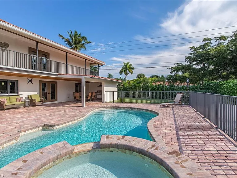 496 Flamingo Ave — Photo 15
