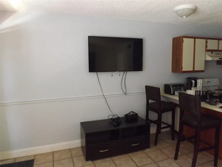 253 Hayden Rd #108 — Photo 3
