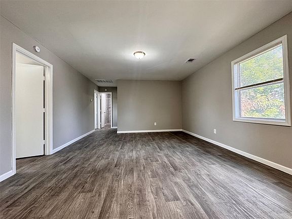 2nd image of 928 John Alber Rd #C