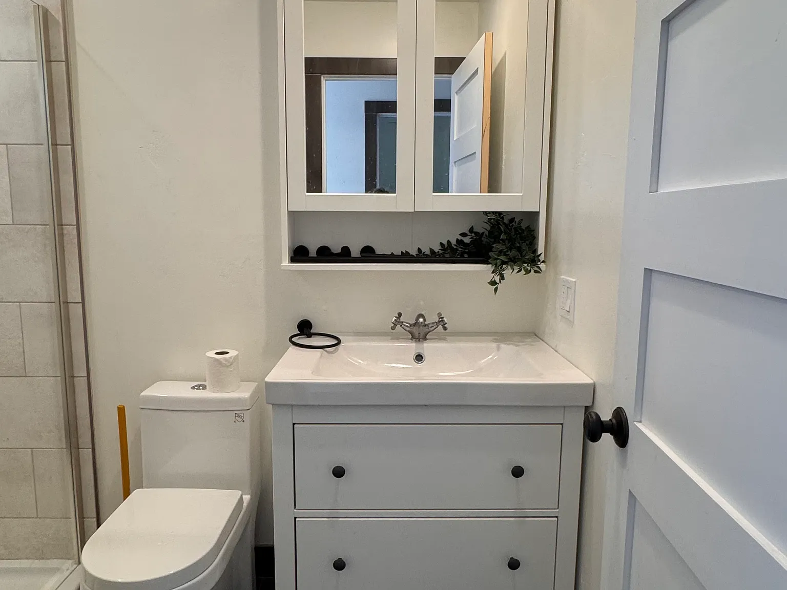 2 bed, 500 sqft, $3,595 — Photo 4