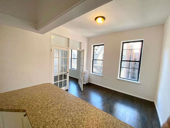 3rd image of 206 W 88th St #5D
