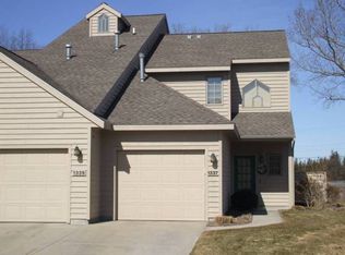 1337 W Harbour Towne Cir, Muskegon, MI 49441