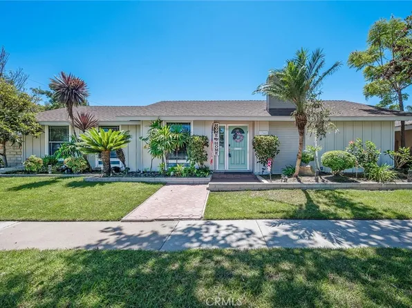 3362 Ruth Elaine Dr, Los Alamitos, CA 90720