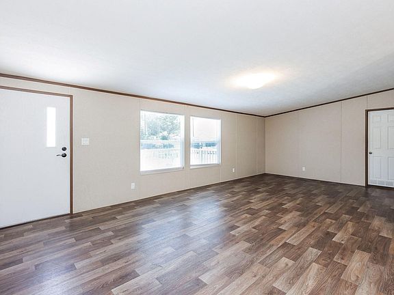 4th image of 8724 Bloombury Ln