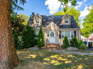34 Kathryn St, Clark, NJ 07066