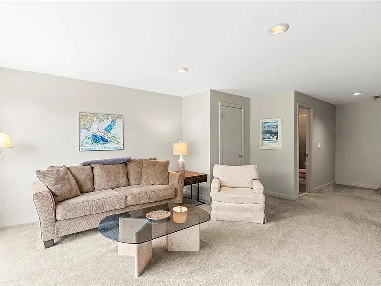 32 Eagle Nest Rd — Photo 15
