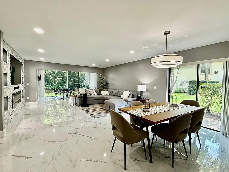 20 Westgate Ln #20G — Photo 3