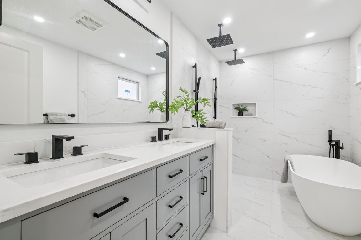 next background image