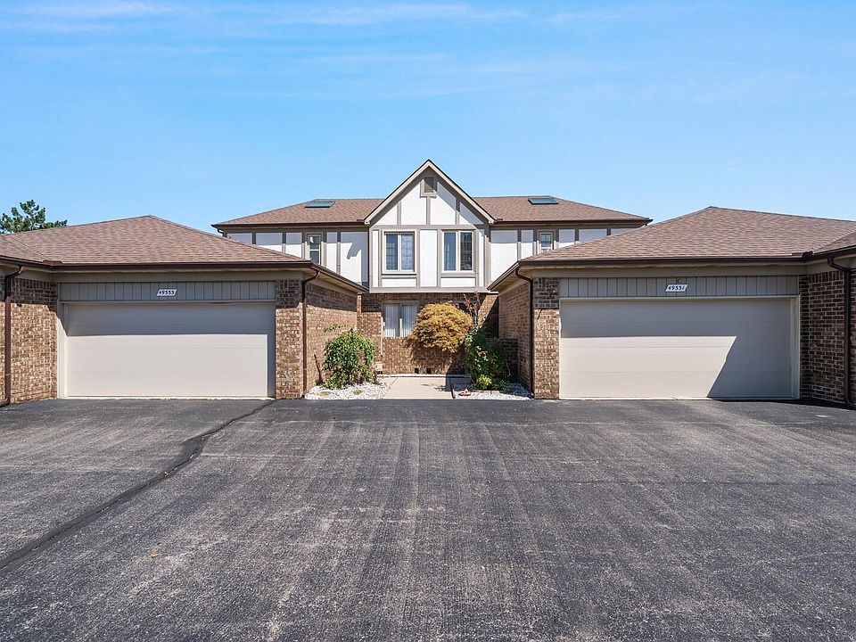 1st image of 449331 Mackinaw Ct