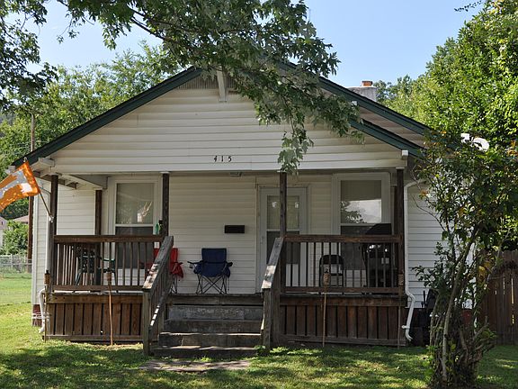 2nd image of 415 Cedar Ave