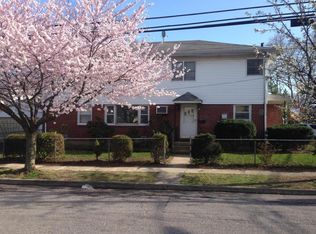 38 Kirkwood Rd #1-A, Pt Washington, NY 11050