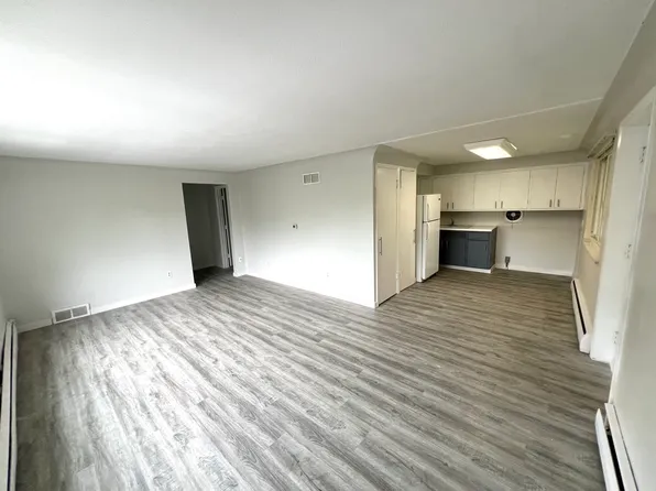 3140 Tremainsville Rd, Toledo, OH 43613