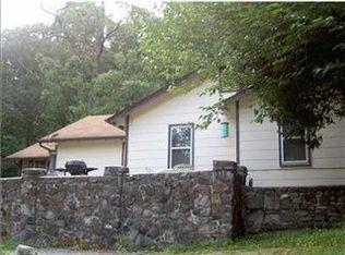 46 Brook Trl, Greenwood Lake, NY 10925