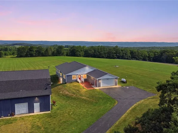 9444 Ace Rd, Hemlock, NY 14466