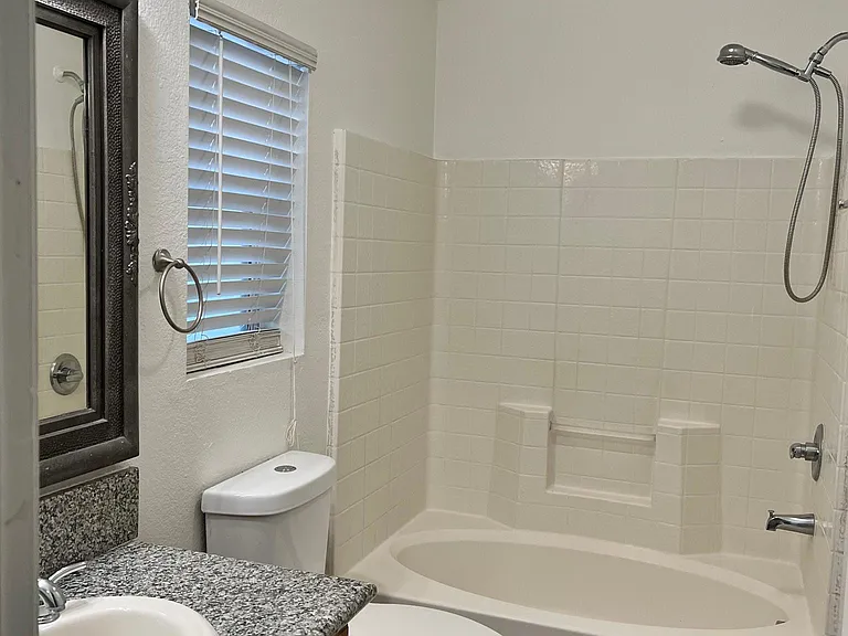 5168 Starter Ave — Photo 14
