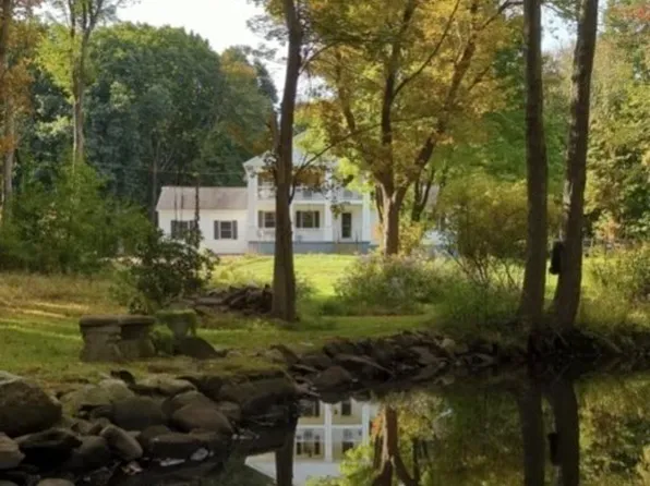497-501 Church St, Northborough, MA 01532