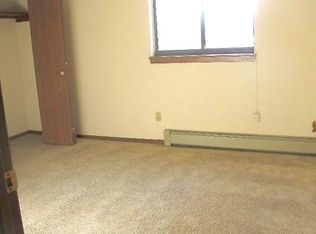 568 N Danz Ave APT 9, Green Bay, WI 54302