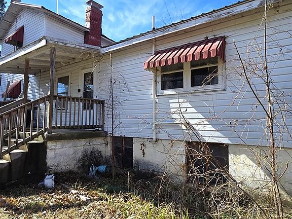 5th image of 226 Withers Rd