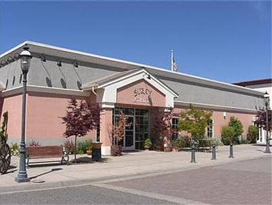 1st image of 220 S Sierra Ave