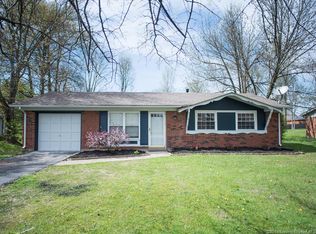 2803 Diana Dr, Sellersburg, IN 47172