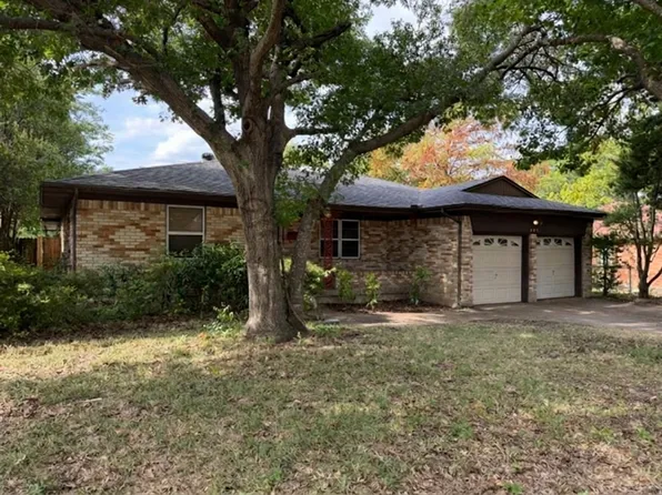 814 Sequoia Dr, Lancaster, TX 75146
