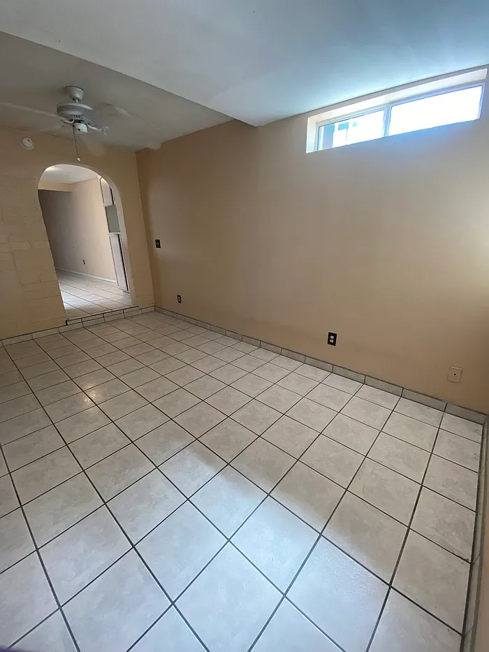 2 bed, 1.0 bath, 800 sqft, $1,150 — Photo 3