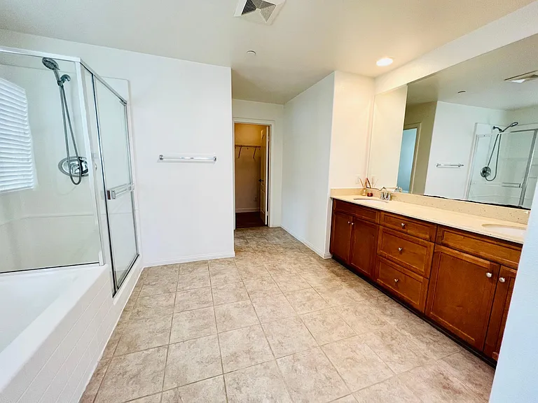 14518 Viva Dr — Photo 12