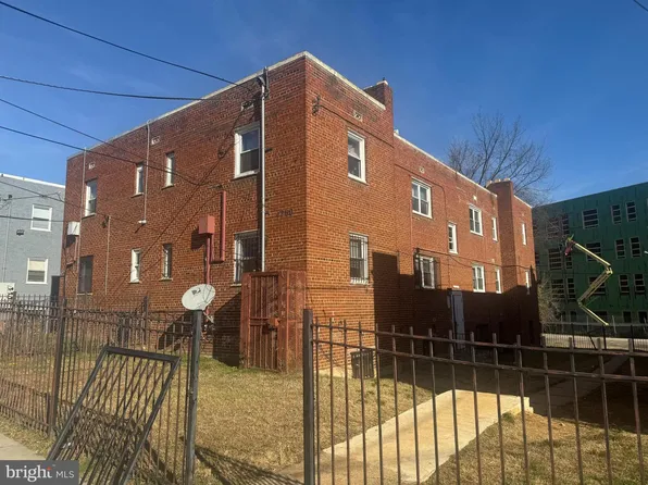 4250 6th St SE, Washington, DC 20032