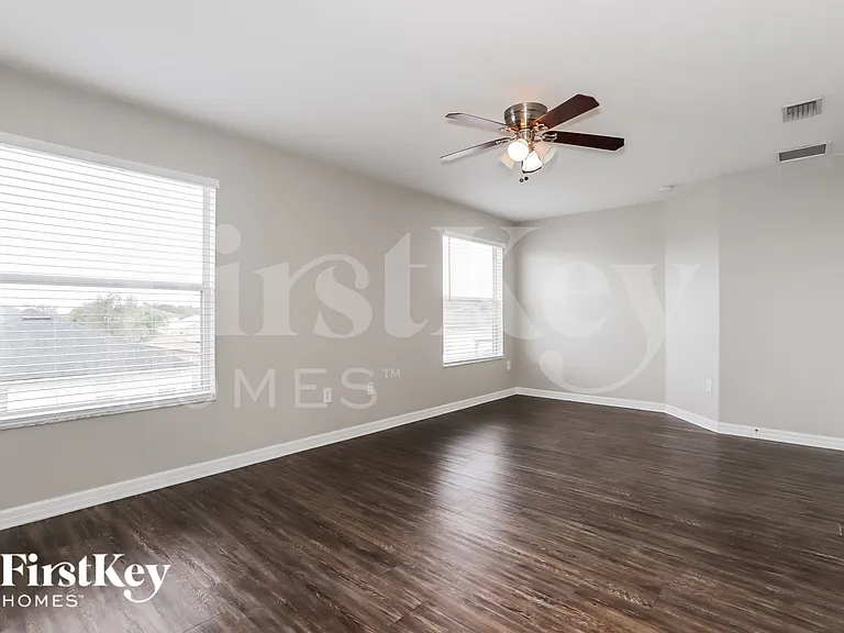 10614 Shady Branch Dr — Photo 11