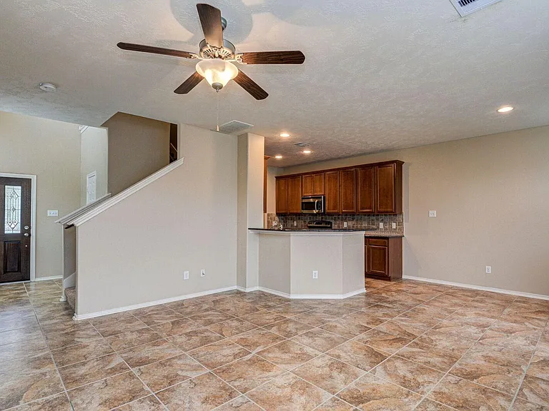 23 Fairlee Ct — Photo 13