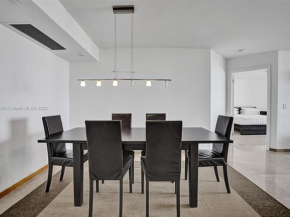 4th image of 3500 Mystic Pointe Dr APT 3202