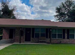 12 N Pineview Dr, Texarkana, TX 75501