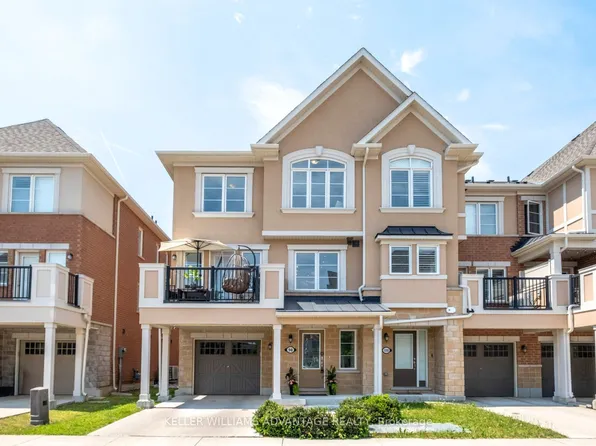 98 Howe Ave, Toronto, ON M1L 0J4