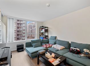 8699 Hazelbridge Way #708, Richmond, BC V6X 0T4