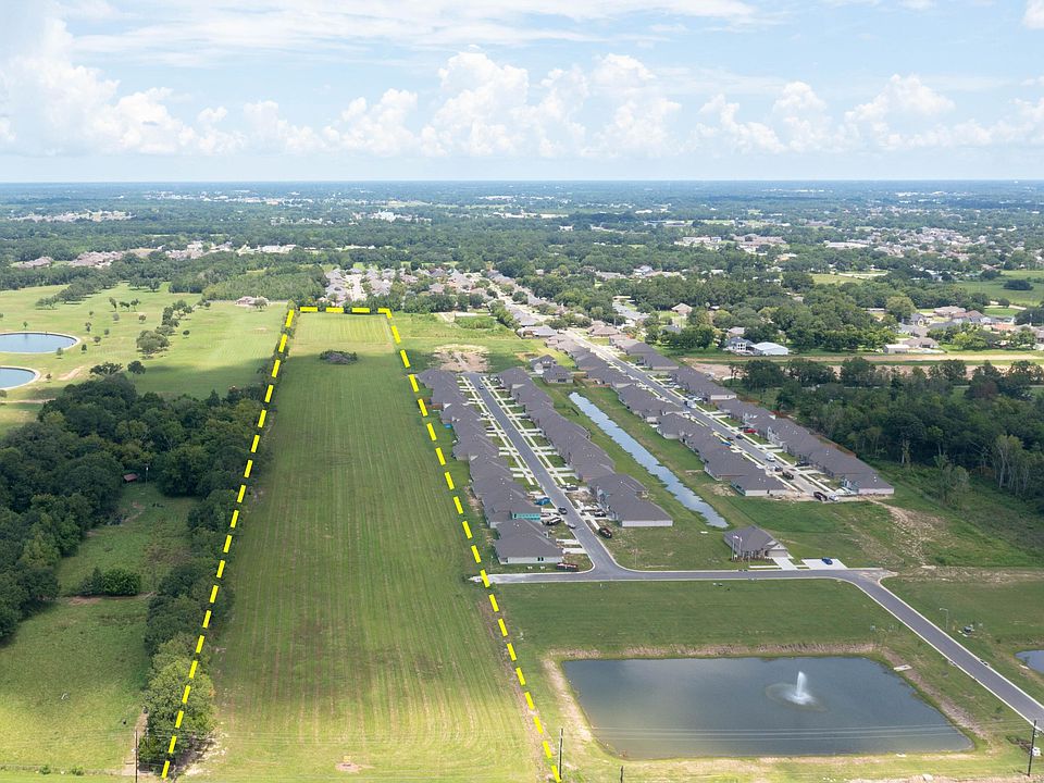 1st image of 555 Ridge Rd