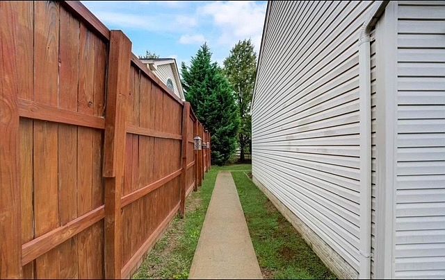 1st image of 2905 Glory Ct